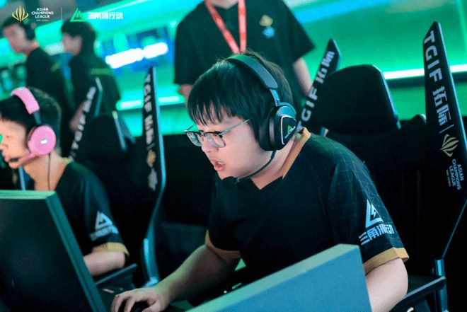 旧有望与联 旧有望与联