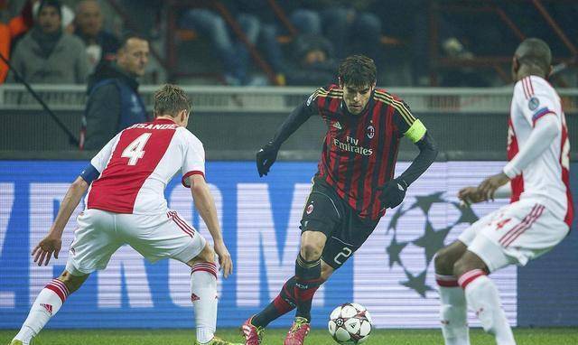 申花上半场 申花上半场